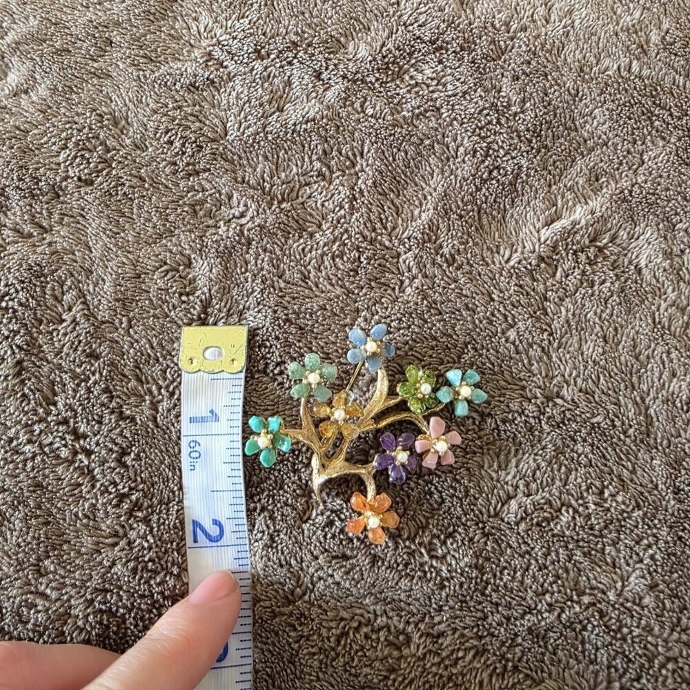 Mixed Gem Skirt - Picture 11 of 16
